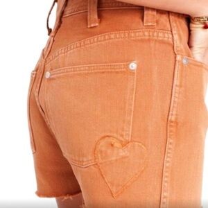 Madewell Where I was From shorts Orange Denim w embroidered heart on butt sz 24